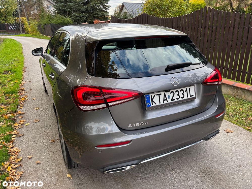 Mercedes-Benz Klasa A 180 d 7G-DCT Progressive - 4