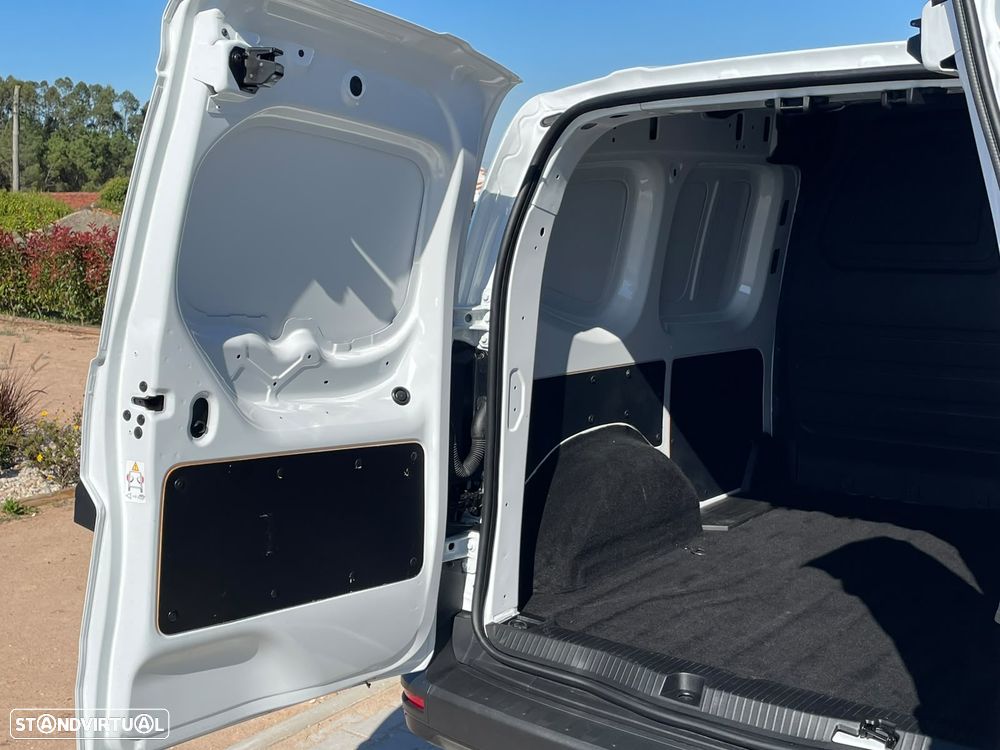 Renault 45 kWh E-Tech - 21