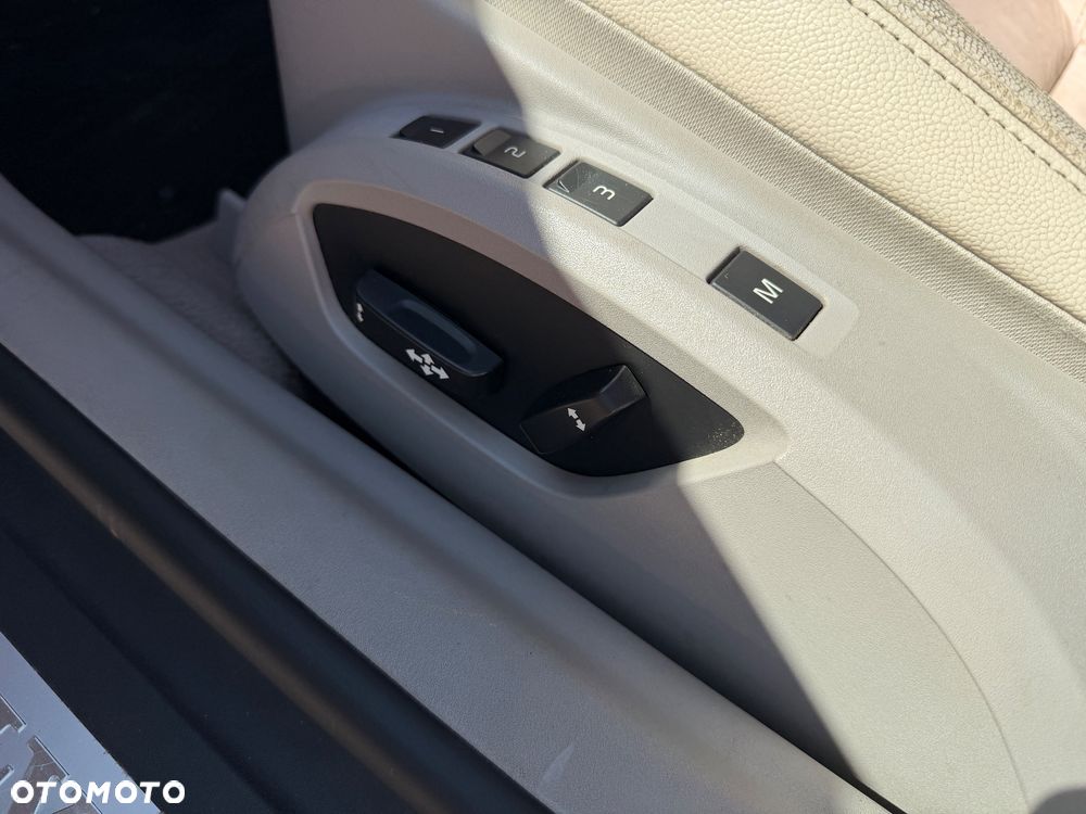 Volvo C70 - 17