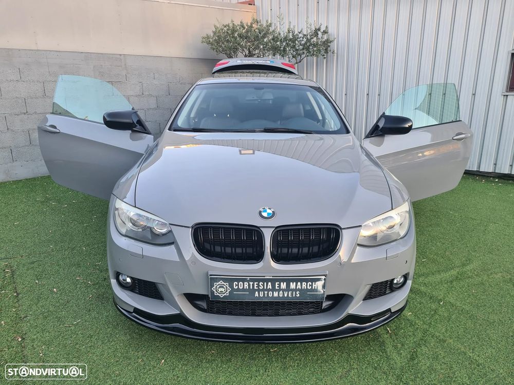 BMW 320 d Coupe Edição M - 15