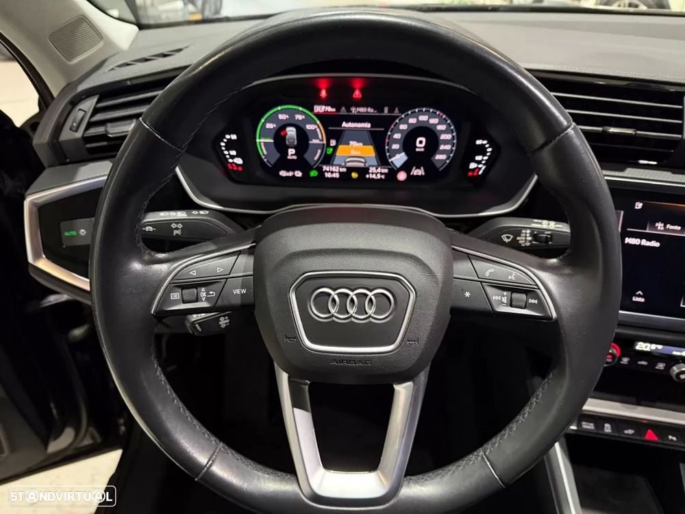 Audi Q3 Sportback 45 TFSIe S tronic - 17