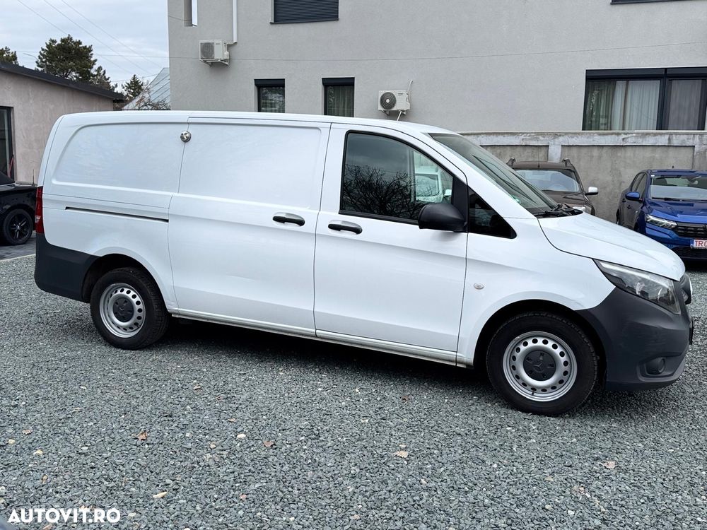 Mercedes-Benz Vito - 32