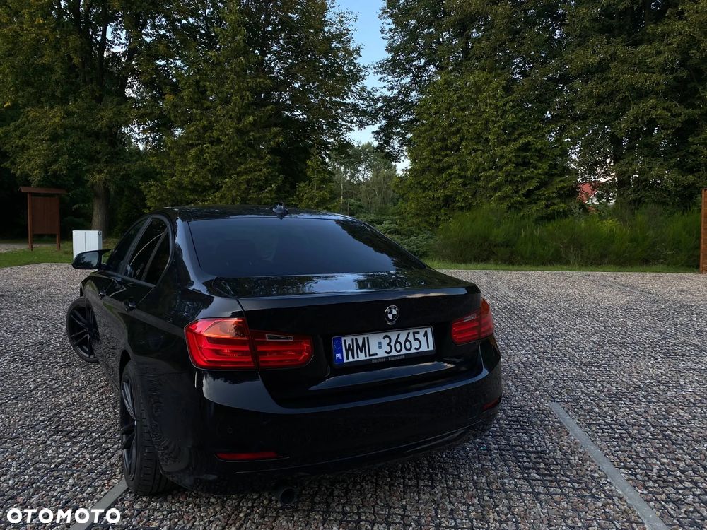 BMW Seria 3 318d - 2