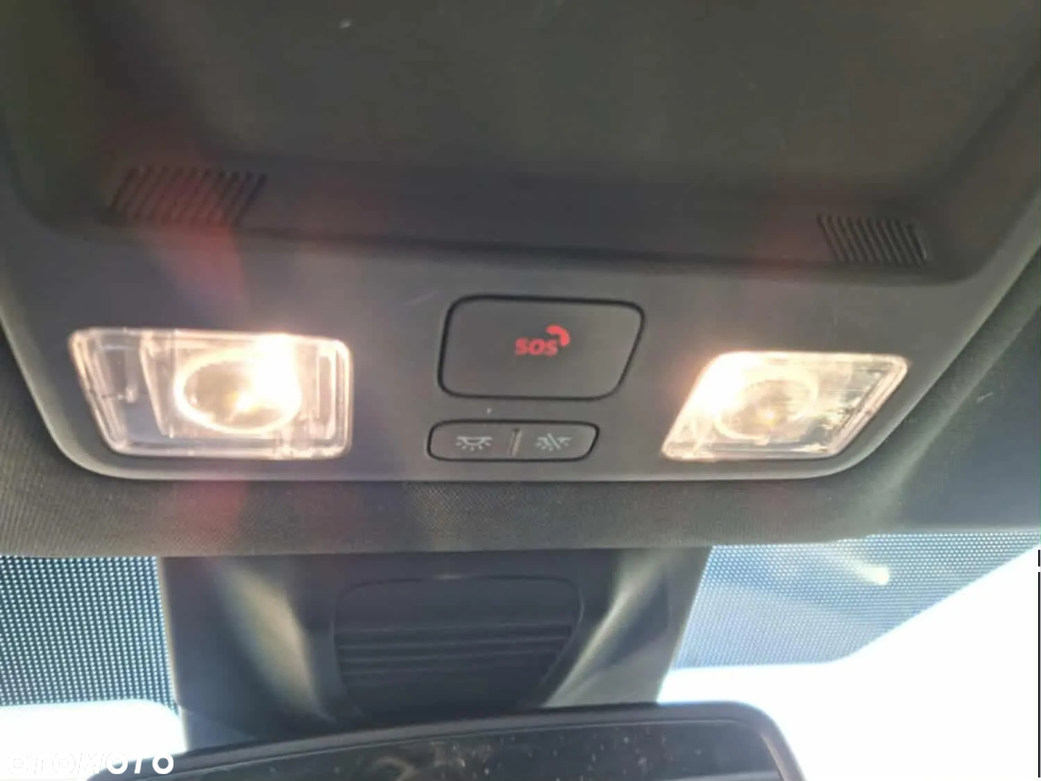 Ford Focus 1.0 EcoBoost Hybrid ST-LINE X - 19