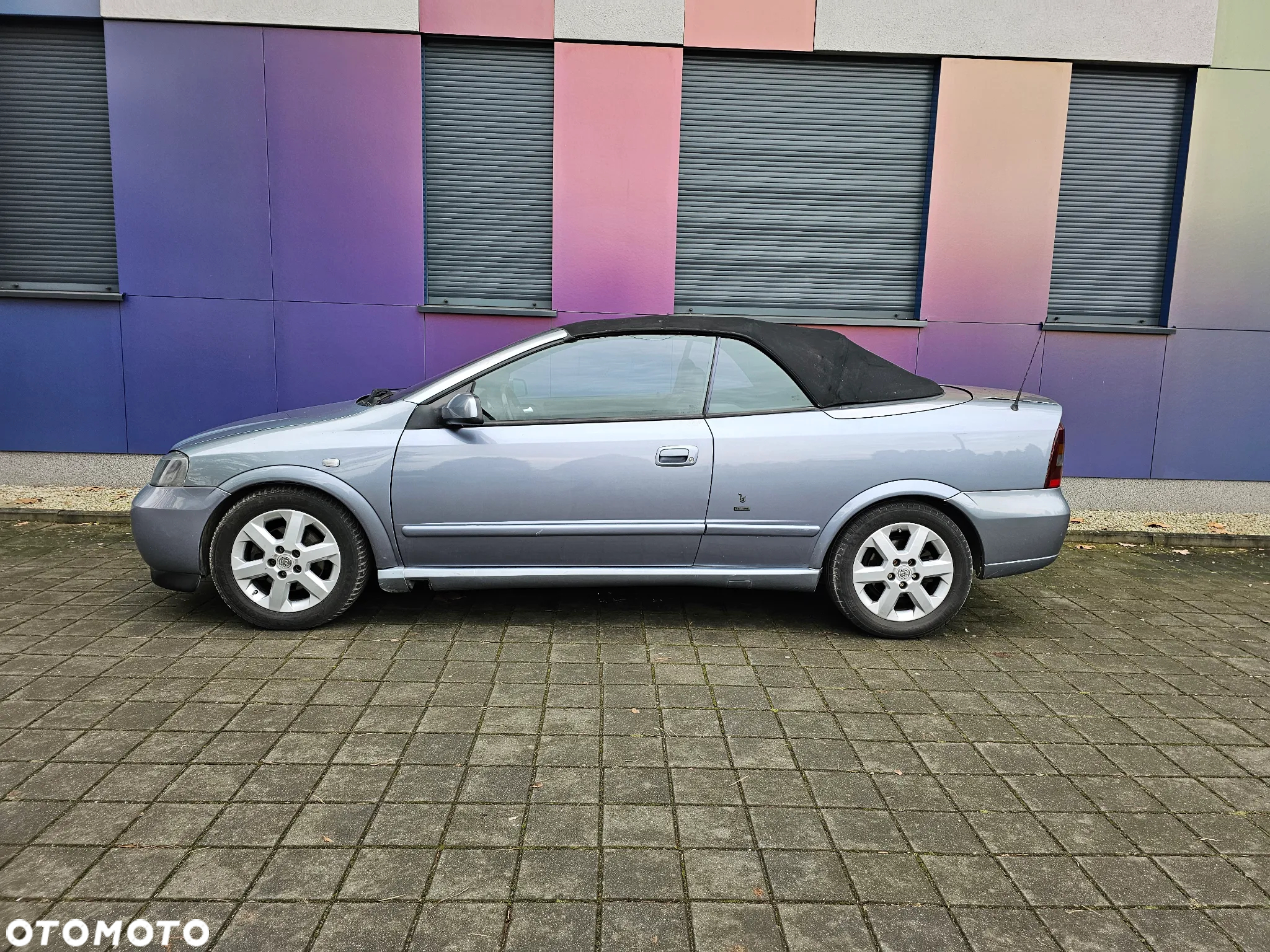 Opel Astra II Cabrio 2.2 DTI Bertone - 9