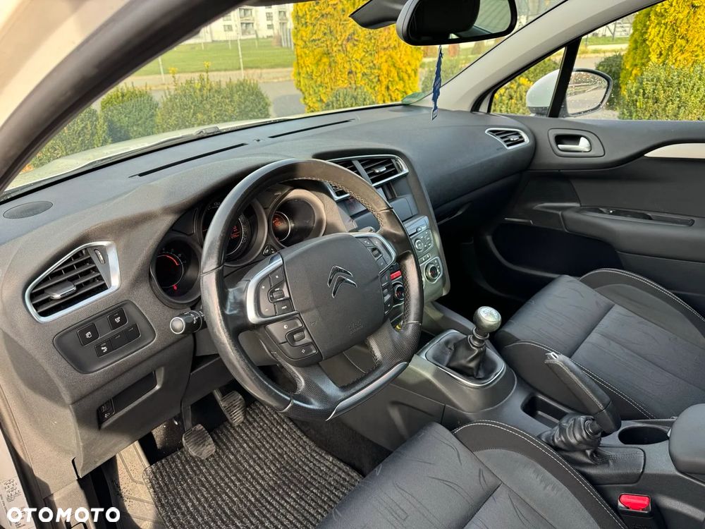 Citroën C4 1.6 HDi Exclusive - 14