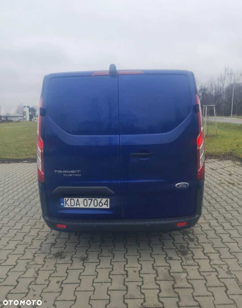 Ford Transit Custom - 8