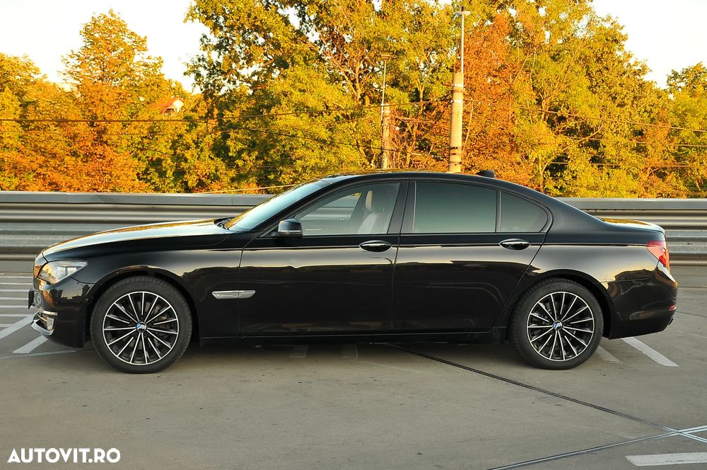 BMW Seria 7 740d xDrive - 4