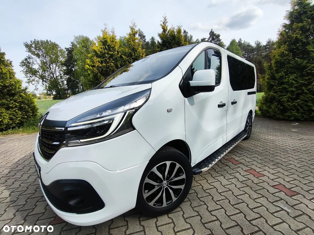 Renault Trafic 2.0 dCi - 8