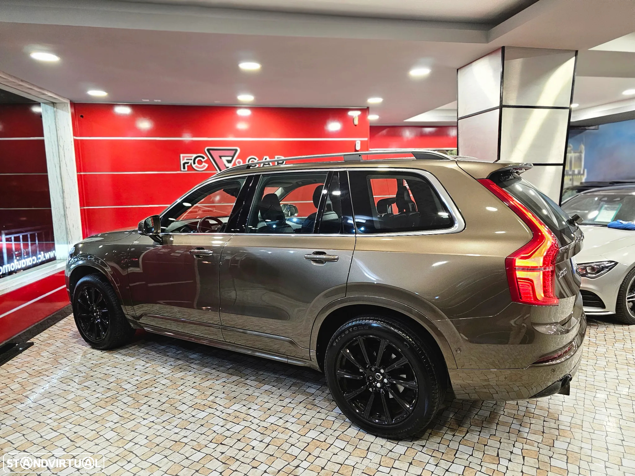 Volvo XC 90 2.0 D4 Momentum - 2