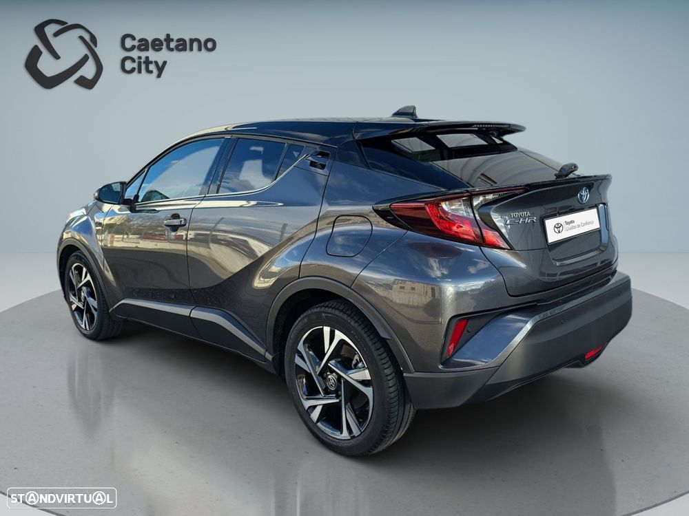 Toyota C-HR - 16