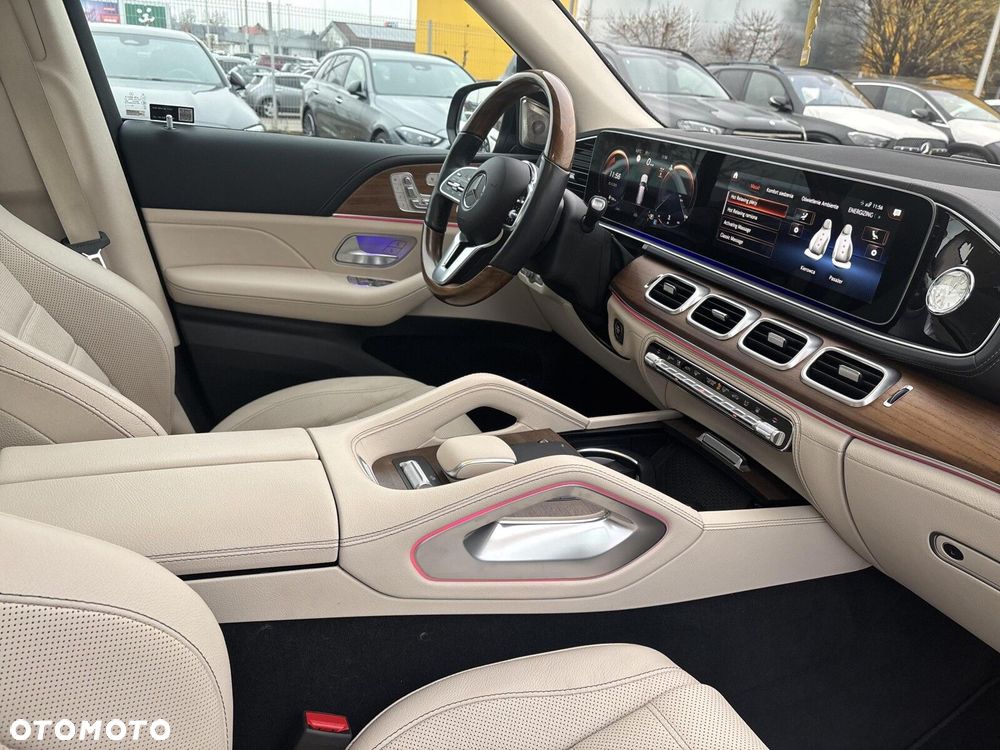 Mercedes-Benz GLS 400 d 4-Matic - 16