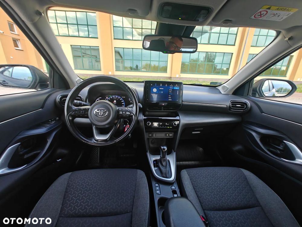 Toyota Yaris Hybrid 1.5 Style - 10