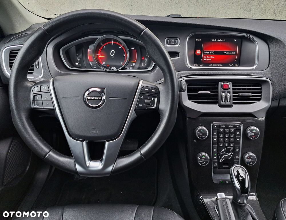 Volvo V40 - 14