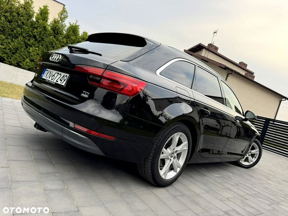Audi A4 Avant 2.0 TDI ultra sport - 4