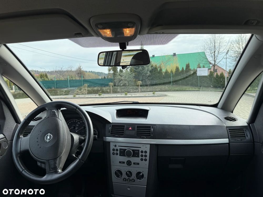 Opel Meriva 1.6 16V - 11