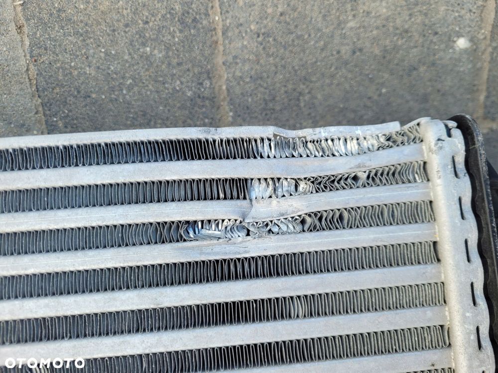 HYUNDAI TUCSON IV CHŁODNICA INTERCOOLER 21- - 4