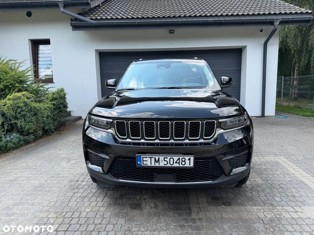 Jeep Grand Cherokee - 1