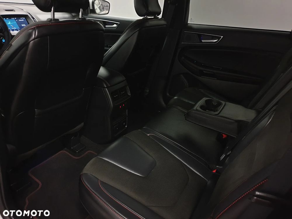 Ford Edge 2.0 EcoBlue Bi-Turbo 4x4 ST-LINE - 24