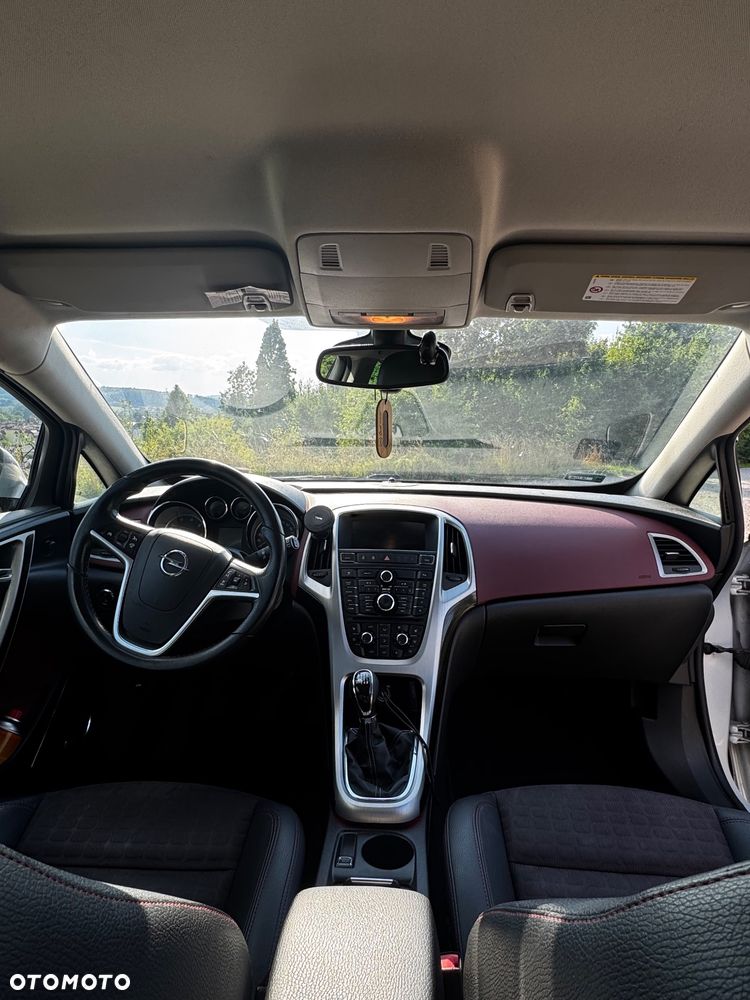 Opel Astra 2.0 CDTI Sport S&S - 11