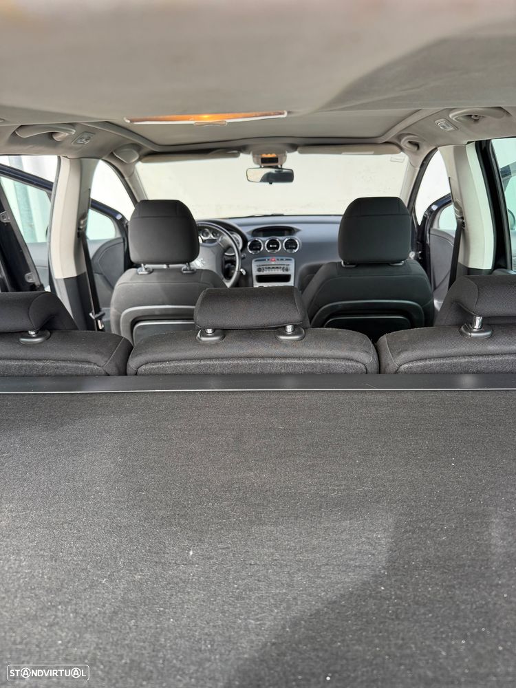 Peugeot 308 SW - 16