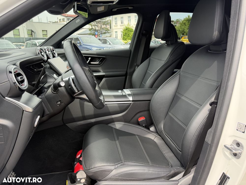 Mercedes-Benz GLC 300 e 4MATIC PHEV - 10