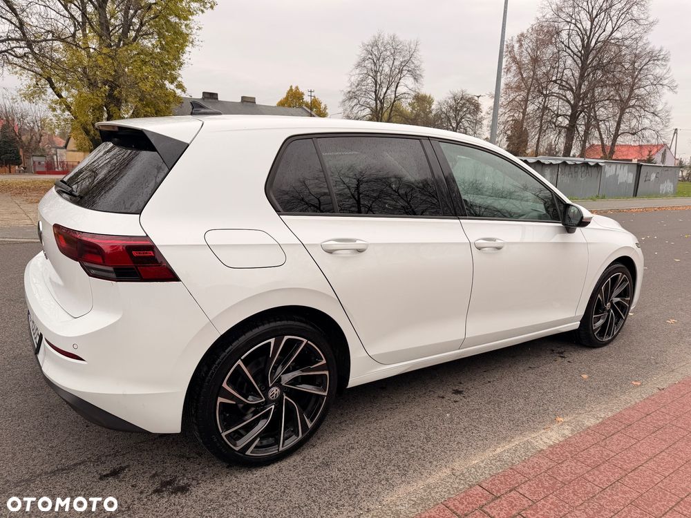 Volkswagen Golf VIII 2.0 TDI Style DSG - 4