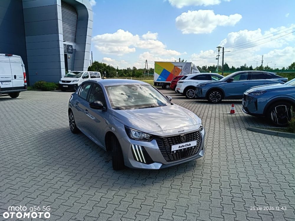 Peugeot 208 - 5