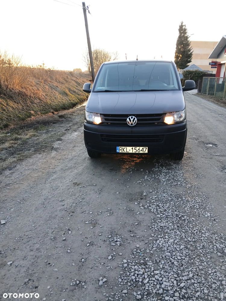 Volkswagen Transporter - 2