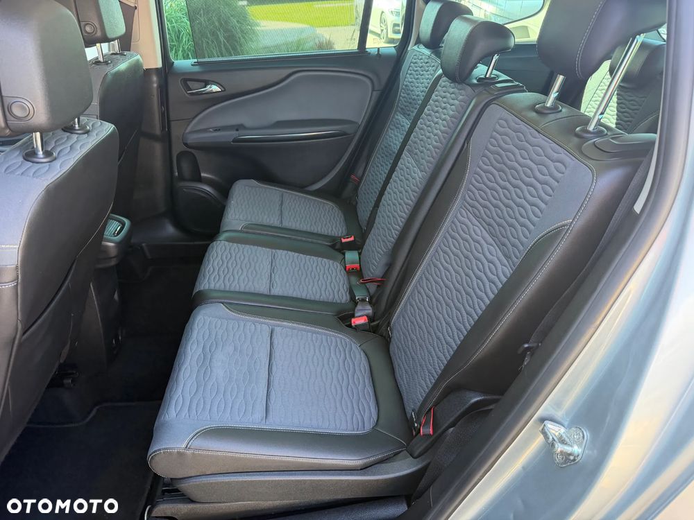Opel Zafira Tourer 2.0 CDTI Sport - 17