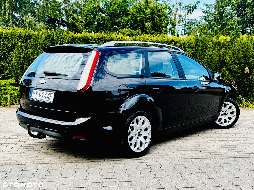Ford Focus 1.8 Titanium - 3