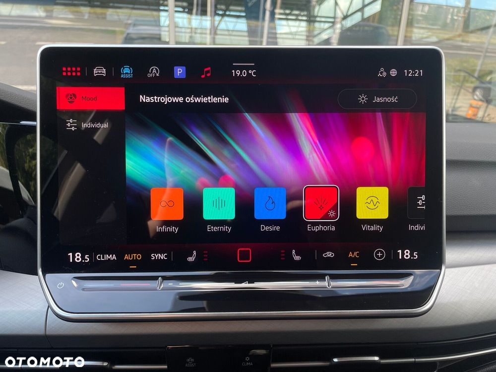 Volkswagen Golf Variant - 17