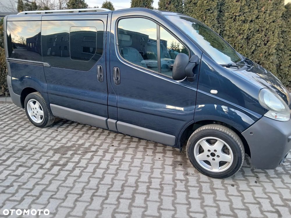Renault Trafic - 14
