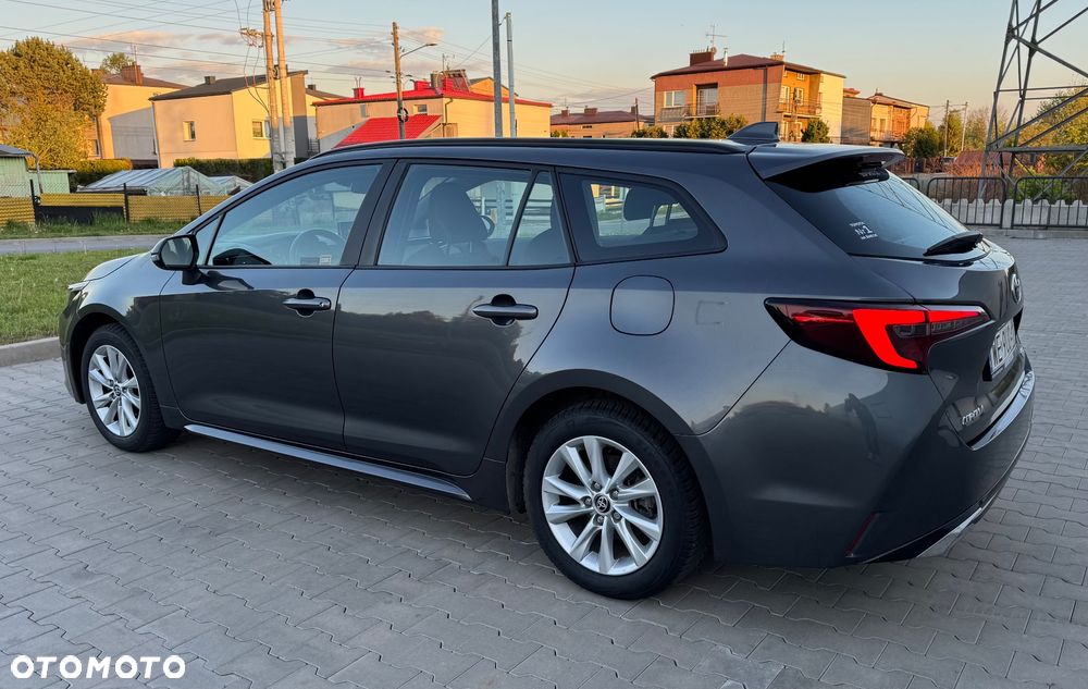 Toyota Corolla 1.8 Hybrid Comfort - 7