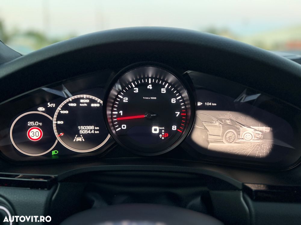 Porsche Cayenne Tiptronic S - 18