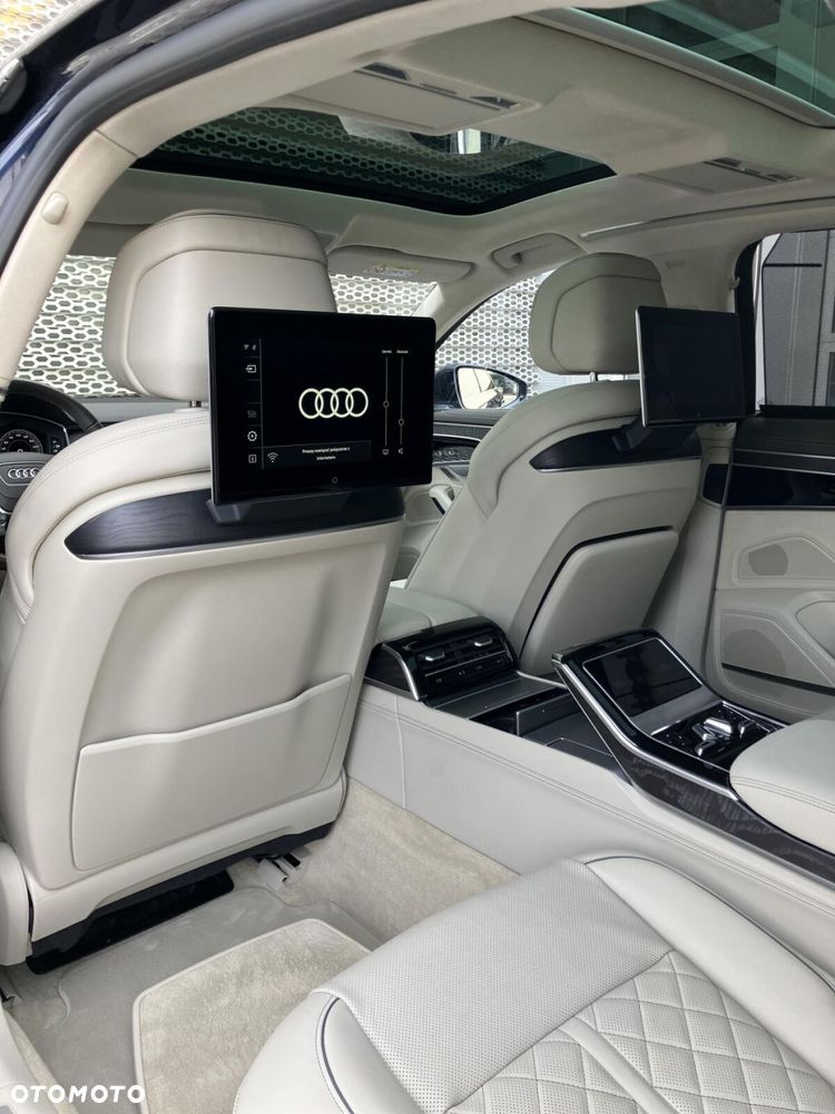 Audi A8 - 15