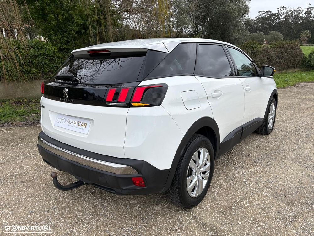 Peugeot 3008 1.5 BlueHDi GT Line EAT8 - 36
