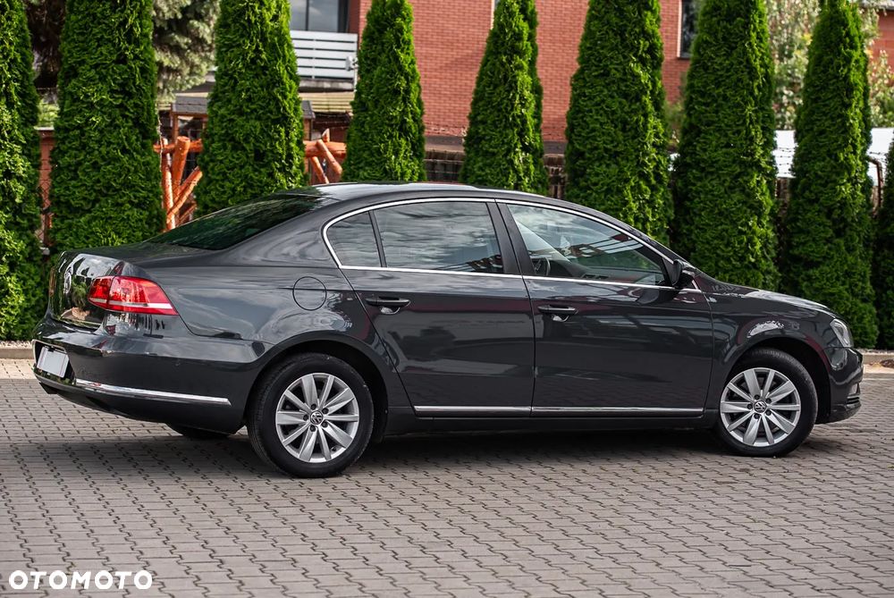 Volkswagen Passat 1.4 TSI DSG BlueMotion Technology Highline - 8