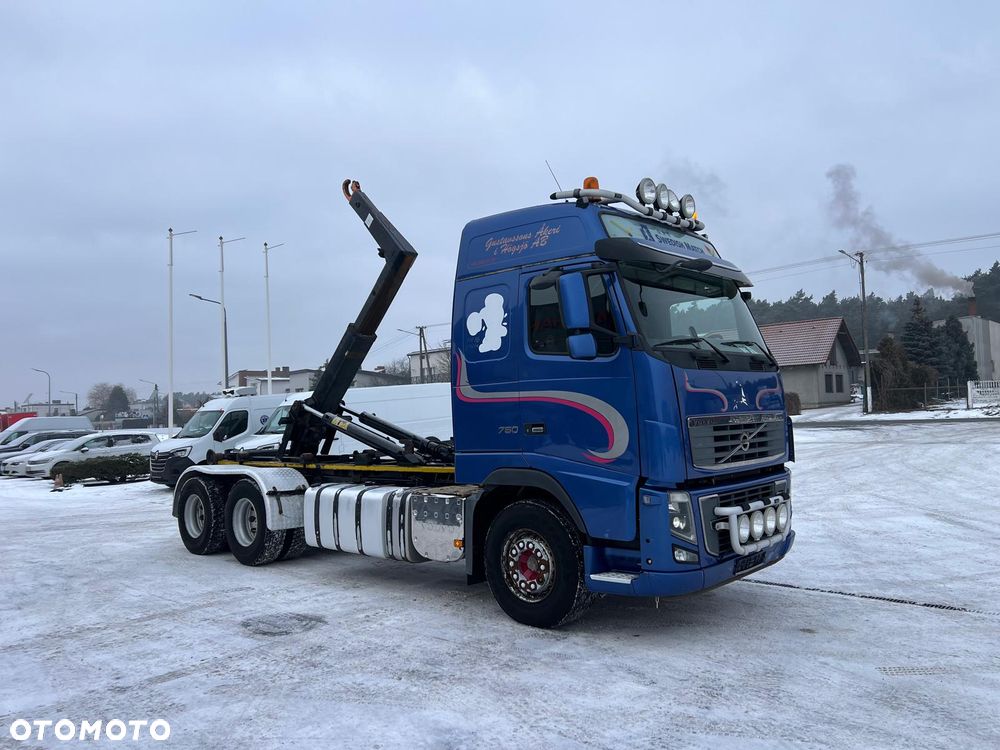 Volvo FH 16 750 EURO 5 GLOBETROTTER XL 6x4 HAKOWIEC - 4