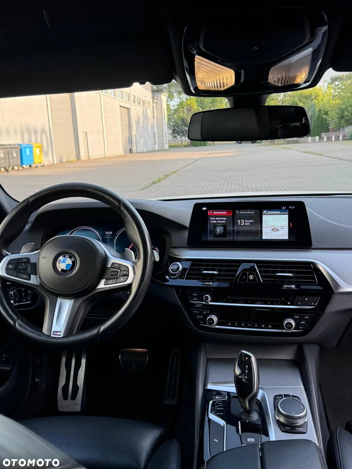 BMW Seria 5 540i xDrive Sport - 19