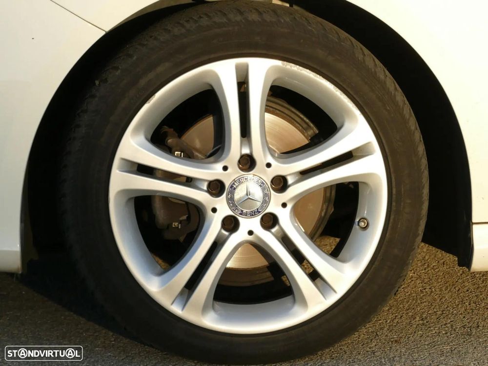 Mercedes-Benz A 180 CDI BlueEFFICIENCY Edition - 8