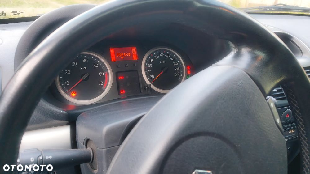 Renault Clio - 38