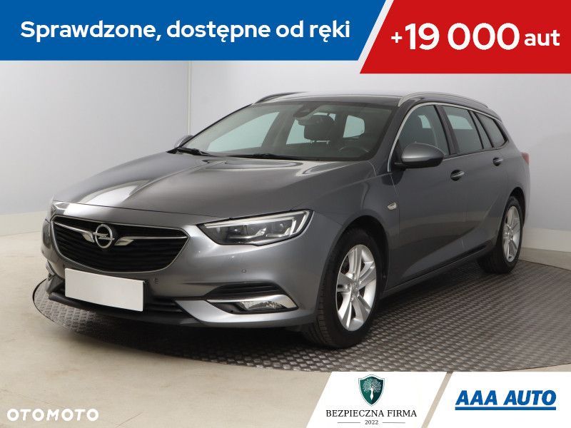 Opel Insignia - 2