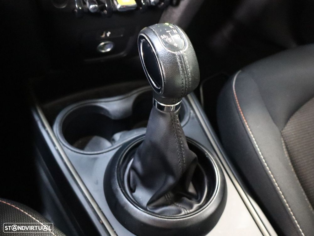 MINI Countryman Cooper SE ALL4 Auto - 19