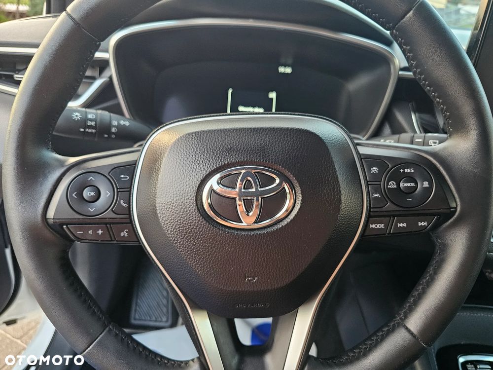 Toyota Corolla 2.0 Hybrid Style - 22