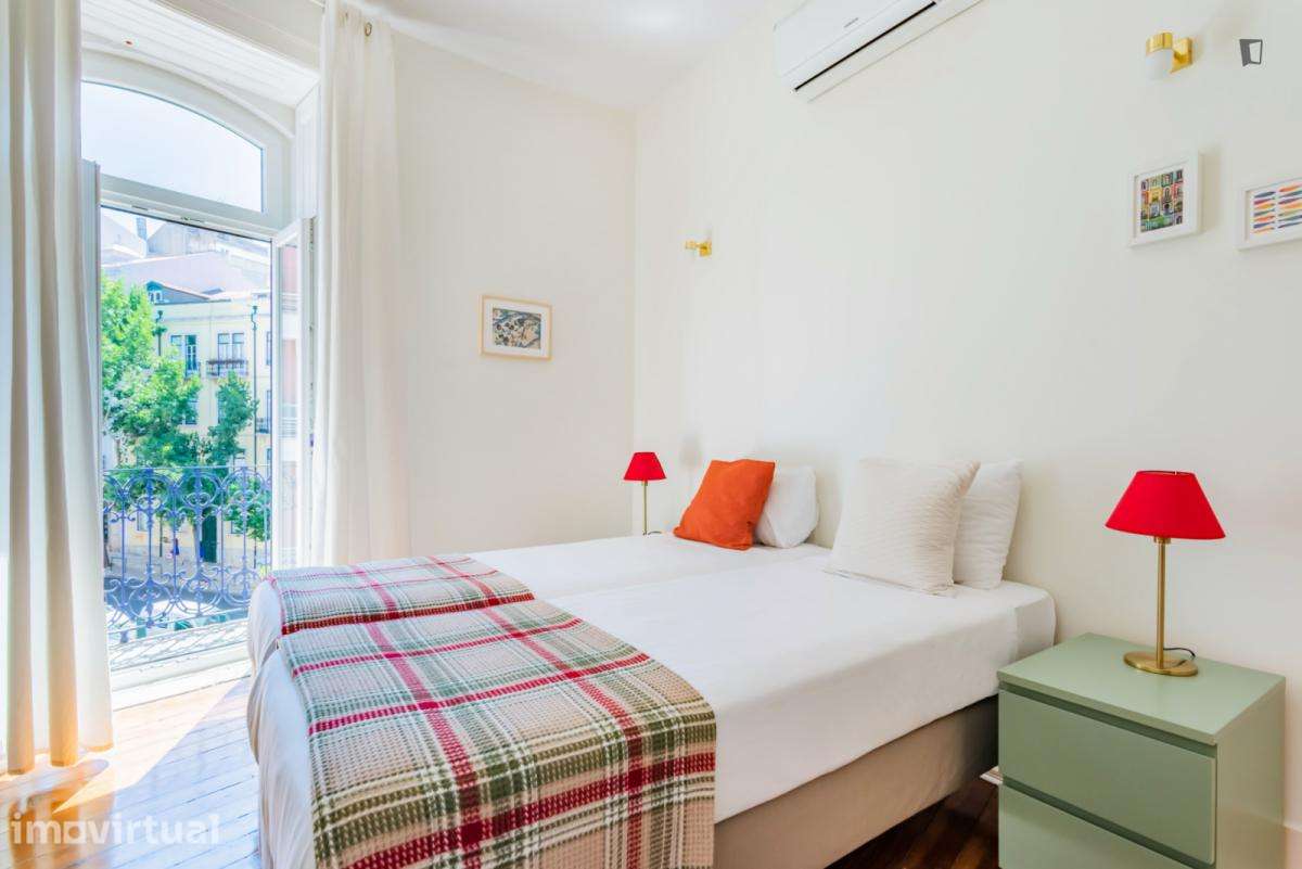 Apartamento com 3 quartos - localizado em Picoas Lisbon - Grande imagem: 5/34