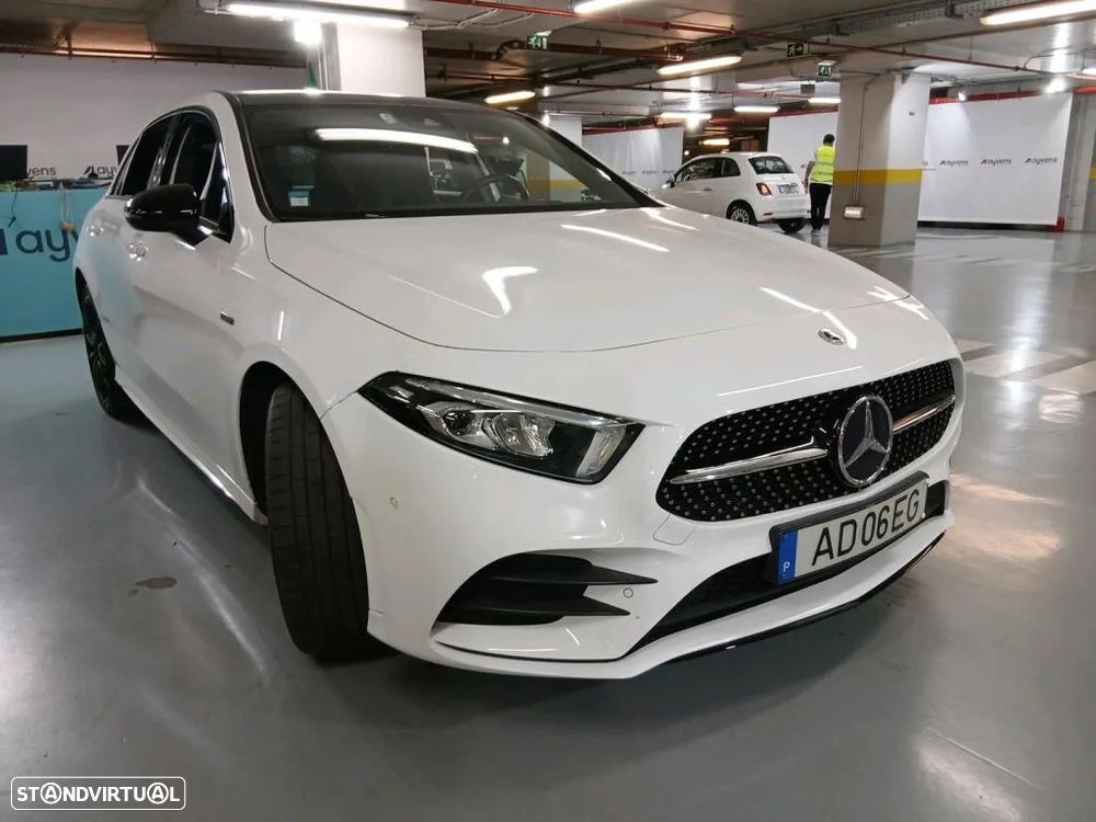 Mercedes-Benz A 250 e Style Plus - 4