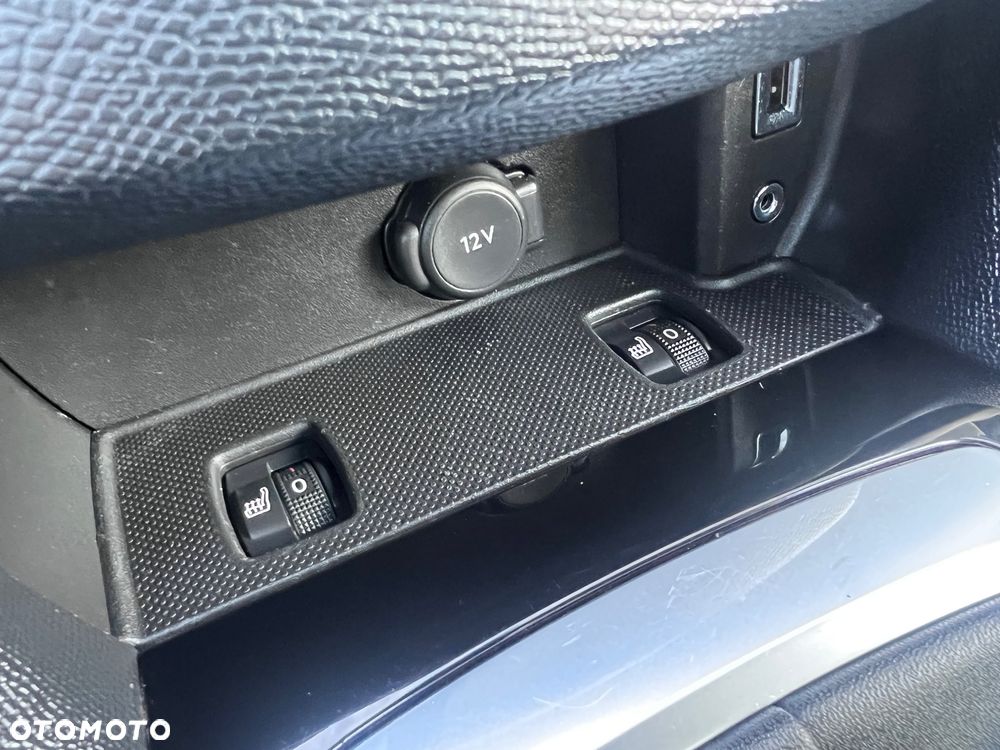 Peugeot 308 1.6 BlueHDi Business Line S&S - 31