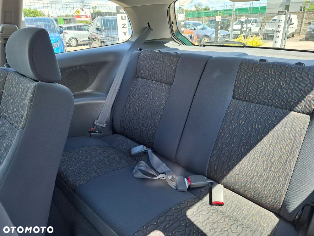 Mitsubishi Colt 1300 GL - 23