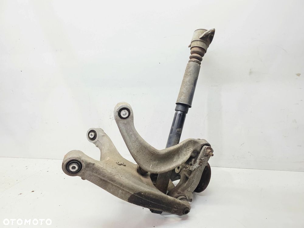 ZWROTNICA PIASTA WAHACZE PRAWY TYŁ AUDI A6 C7 A7 Q5 8R0505312F 4G0505432E - 3